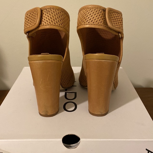 Aldo Aligowen Sandals (Size 5) - Picture 3 of 6